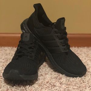 Men’s Adidas Ultra Boost Sz 11.5